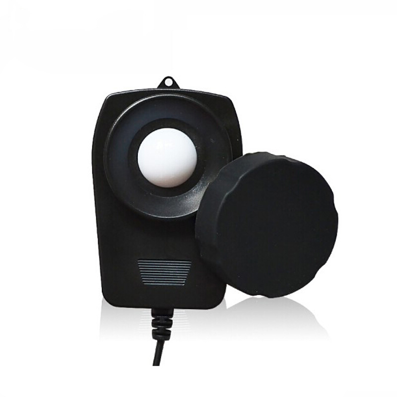 臺(tái)灣泰仕TES-1334A數(shù)字式照度計(jì)圖片4