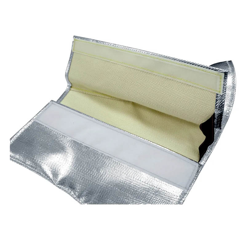 藍(lán)鷹AL59AC芳綸碳纖鋁箔布鞋套圖片3