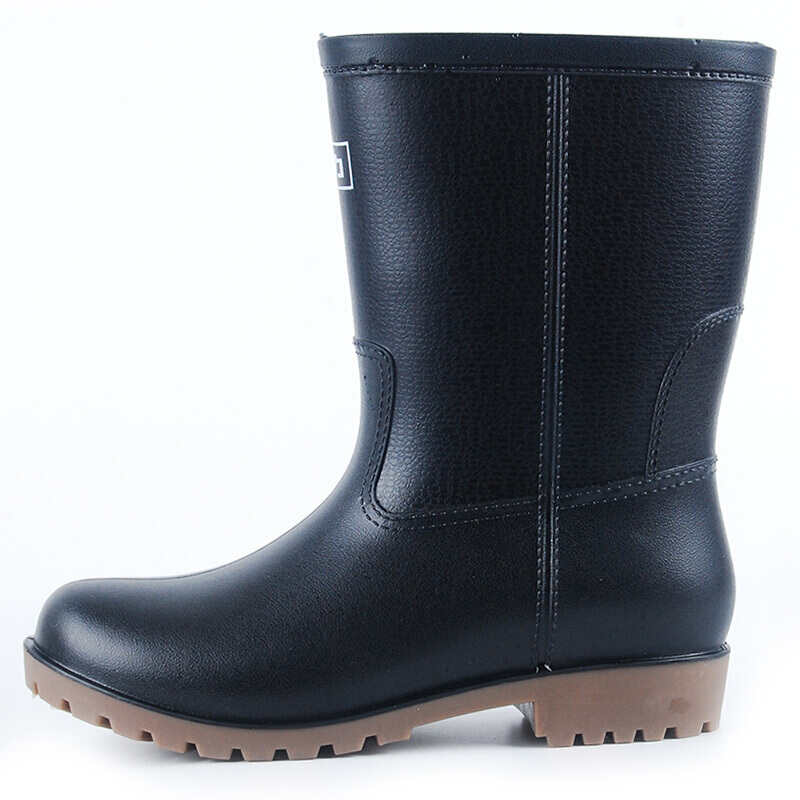 回力8128黑色耐油防滑中簡(jiǎn)雨靴圖片1