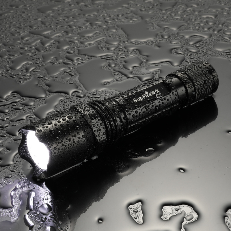 神火C2 LED強(qiáng)光大容量防水手電筒手電筒