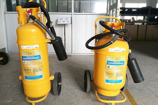 D類火災(zāi)滅火器