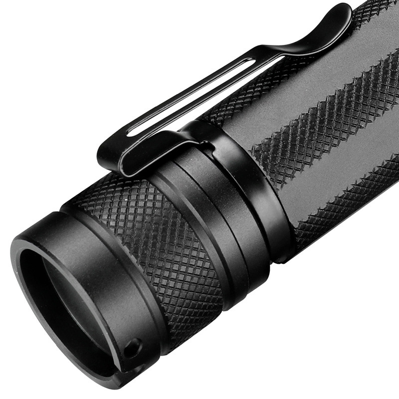 2神火A5-L2 USB充電式強(qiáng)光便攜手電筒圖片