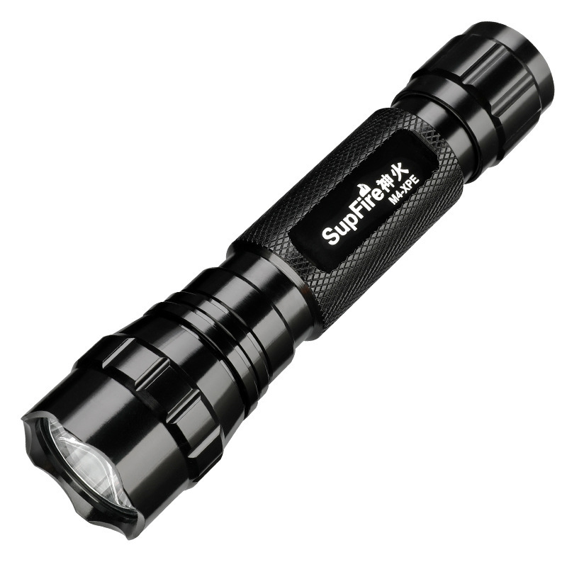 神火M4迷你家用強(qiáng)光手電筒圖片1