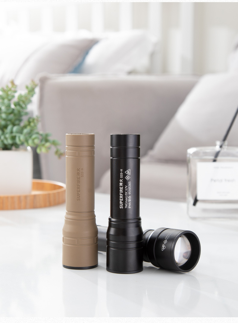 神火S33-AX手持便攜強(qiáng)光手電筒圖片3