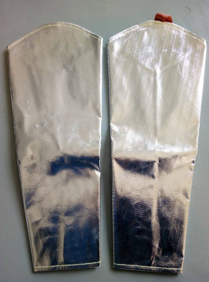 藍(lán)鷹AL8標(biāo)準(zhǔn)鋁箔布耐高溫套袖圖片1