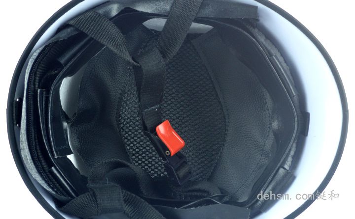 DH26105救援消防頭盔背面圖