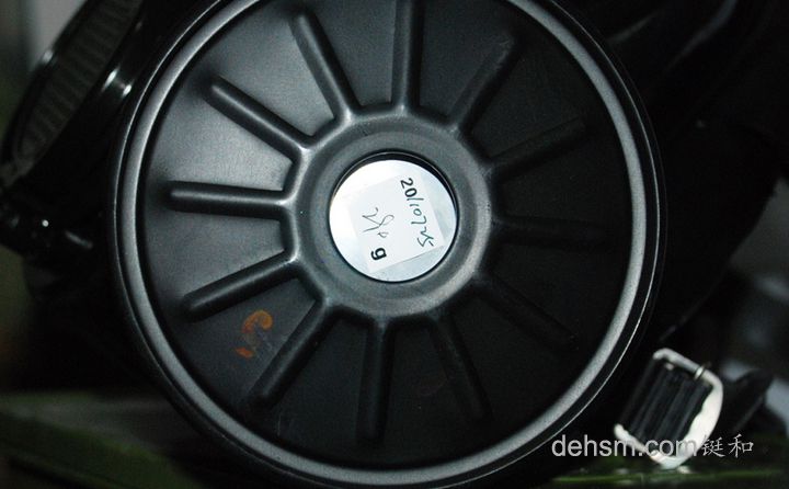 防毒面具細(xì)節(jié)圖