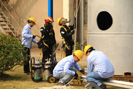 密閉空間作業(yè)應急救援演練