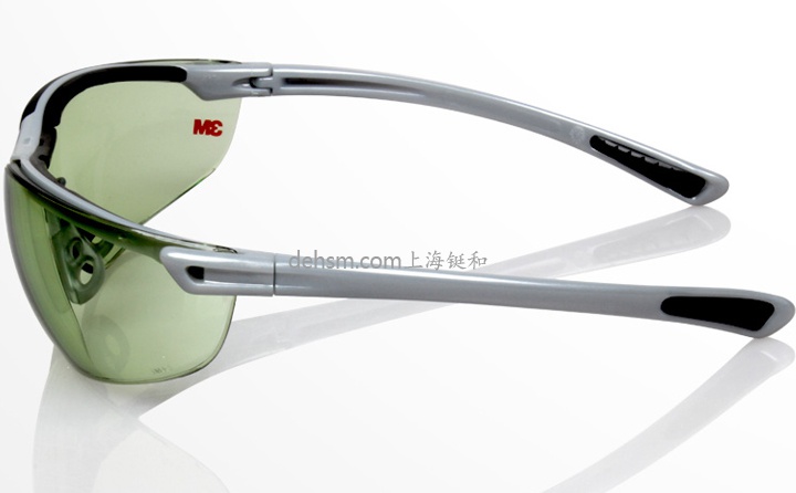 3M1790G防護(hù)眼鏡圖片-側(cè)面